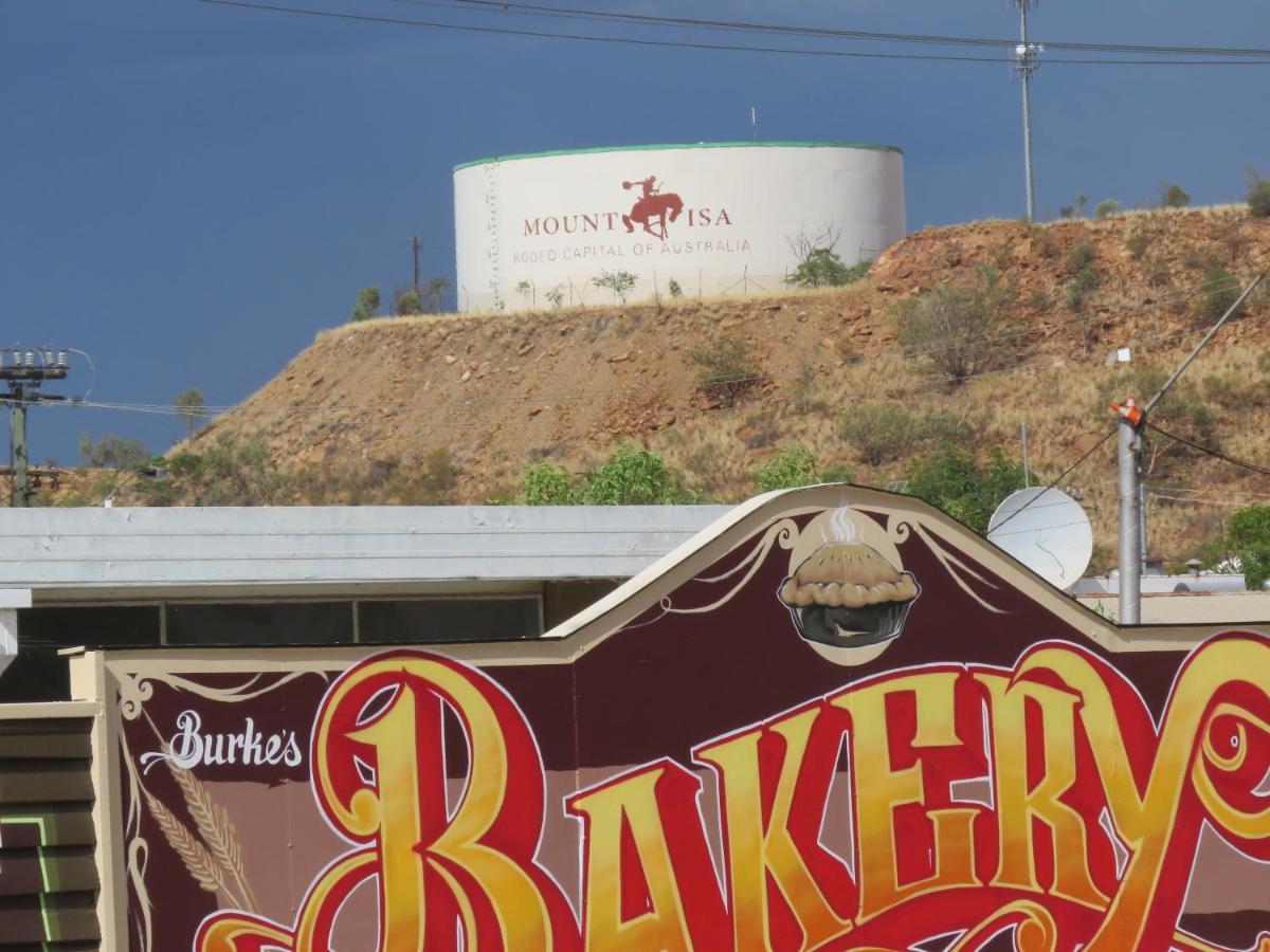 Burke & Wills Mt Isa Motel Mount Isa Exterior foto